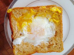 雞蛋吐司 雞蛋吐司