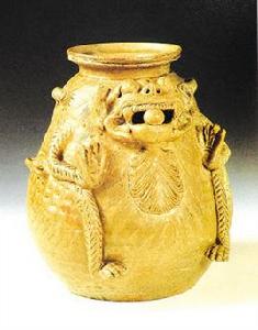 西晉青瓷神獸尊 西晉青瓷神獸尊