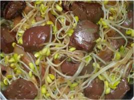 豆芽鴨血 豆芽鴨血