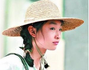 張藝謀稱，找到新片《山楂樹之戀》的女主角周冬雨，可謂歷盡千辛萬苦。