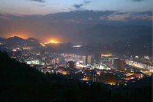 南壩鎮城市夜景俯瞰