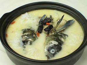 首烏燉鯉魚