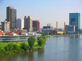 托萊多[美國俄亥俄州港口城市]