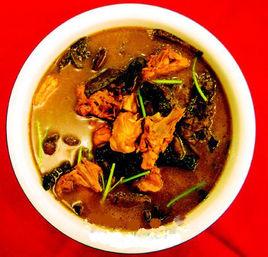 紅酒燉公雞 紅酒燉公雞