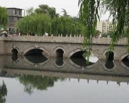 學步橋