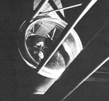 KB-29 尾部的加油操作員