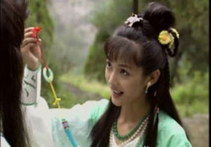 李婷在《白眉大俠》飾演陸小英