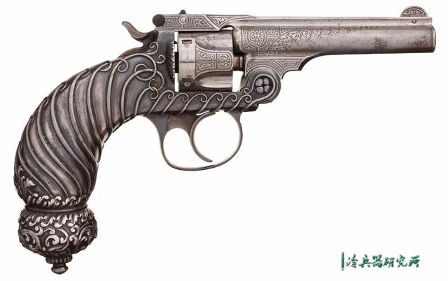 這才是真正的“暴力美學”!史密斯·蒂芙尼合作版精品手槍 這才是真正的“暴力美學”!史密斯·蒂芙尼合作版精品手槍