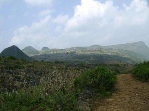 六灣坡村 六灣坡村