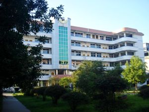 崇正國中 崇正國中