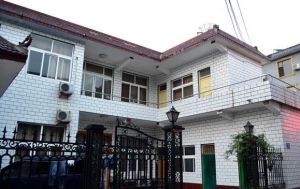 車裡墳村 車裡墳村