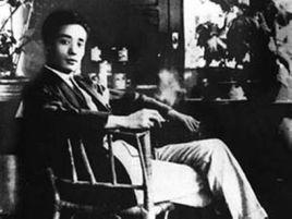 地下黨[從事秘密偵探工作的共產黨人]