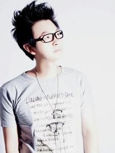 還要多久才能見到你 還要多久才能見到你