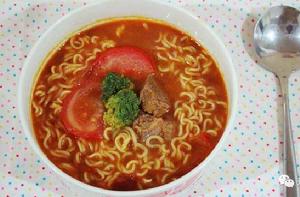 番茄速食麵