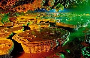 陽朔蓮花岩 陽朔蓮花岩