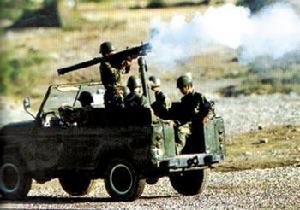 212吉普車車載單兵飛彈系統 212吉普車車載單兵飛彈系統