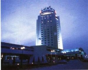 長春花園酒店 長春花園酒店