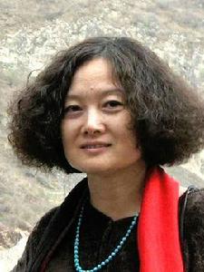 何志紅[著名珠寶鑑定師]