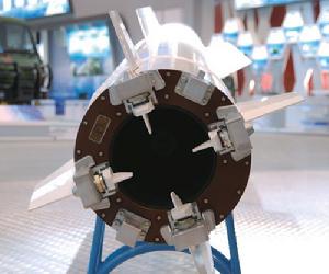 神鷹400制導火箭炮