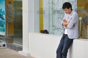 夏凡飾演的艾勤奮