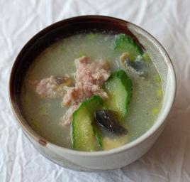 皮蛋黃瓜瘦肉湯 皮蛋黃瓜瘦肉湯