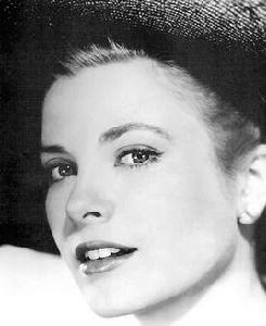 Helen[希臘神話中常用女性名字（希臘語代表光）]