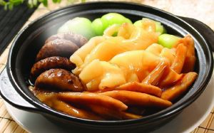 花膠扣鵝掌 花膠扣鵝掌