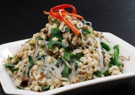 韭菜涼拌豆芽 韭菜涼拌豆芽