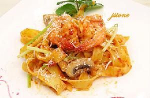 鮮蝦義大利闊蛋面 鮮蝦義大利闊蛋面