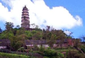 雲峰塔 雲峰塔