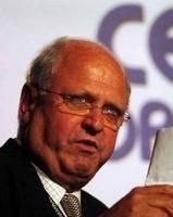 麥克&middot;穆爾