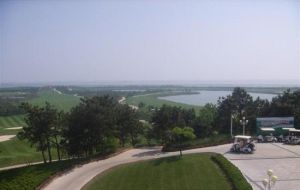 山東威海好當家高爾夫球會