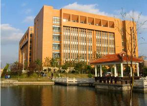 貴陽學院圖書館(西北側)