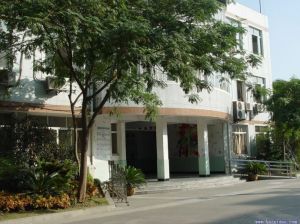 閔行區龍柏第一國小 閔行區龍柏第一國小