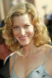 安娜·岡 安娜·岡