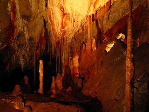 阿格泰列克洞穴和斯洛伐克喀斯特地貌