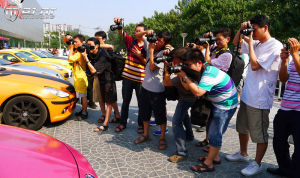 參與《豪車饕餮夜》