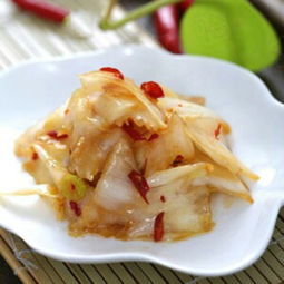 拌酸辣白菜心 拌酸辣白菜心