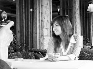 （圖）查可欣認為自己現在能很好地游弋於中西文化之間。