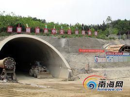 海南中線高速 海南中線高速