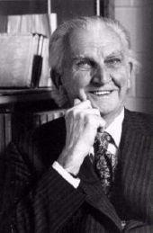 肯尼思·艾瓦特·博爾丁