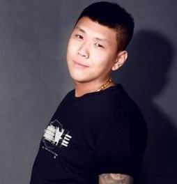 三輪車[網路歌曲，交通工具說唱歌詞]