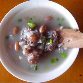 燒骨花生粥 燒骨花生粥