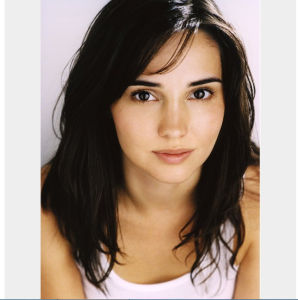 勞拉·布雷肯里奇