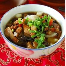 牛肉茄香刀削麵 牛肉茄香刀削麵