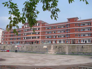 重慶市雲陽縣龍市初級中學