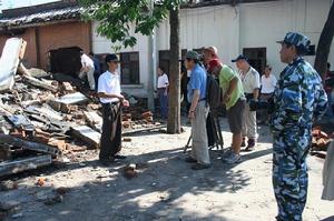 《患難真情》 《患難真情》