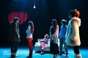 我偷偷的偷 我偷偷的偷