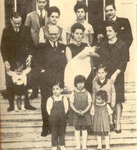 耶拉斯總統和他的家人們