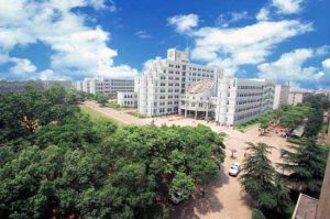 國防科技大學本科教學實驗室